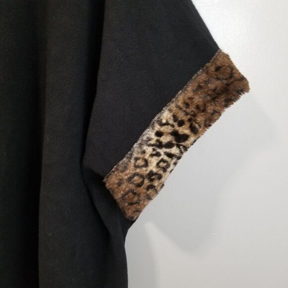 Lemoda Shawl Wrap Black Women's OS Faux Fur Animal Print Accents - Picture 8 of 8